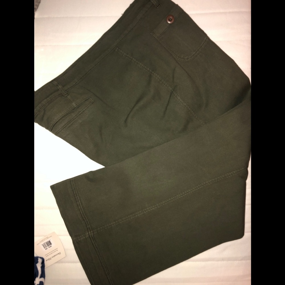 Plus Size Army green wide leg palazzo pant